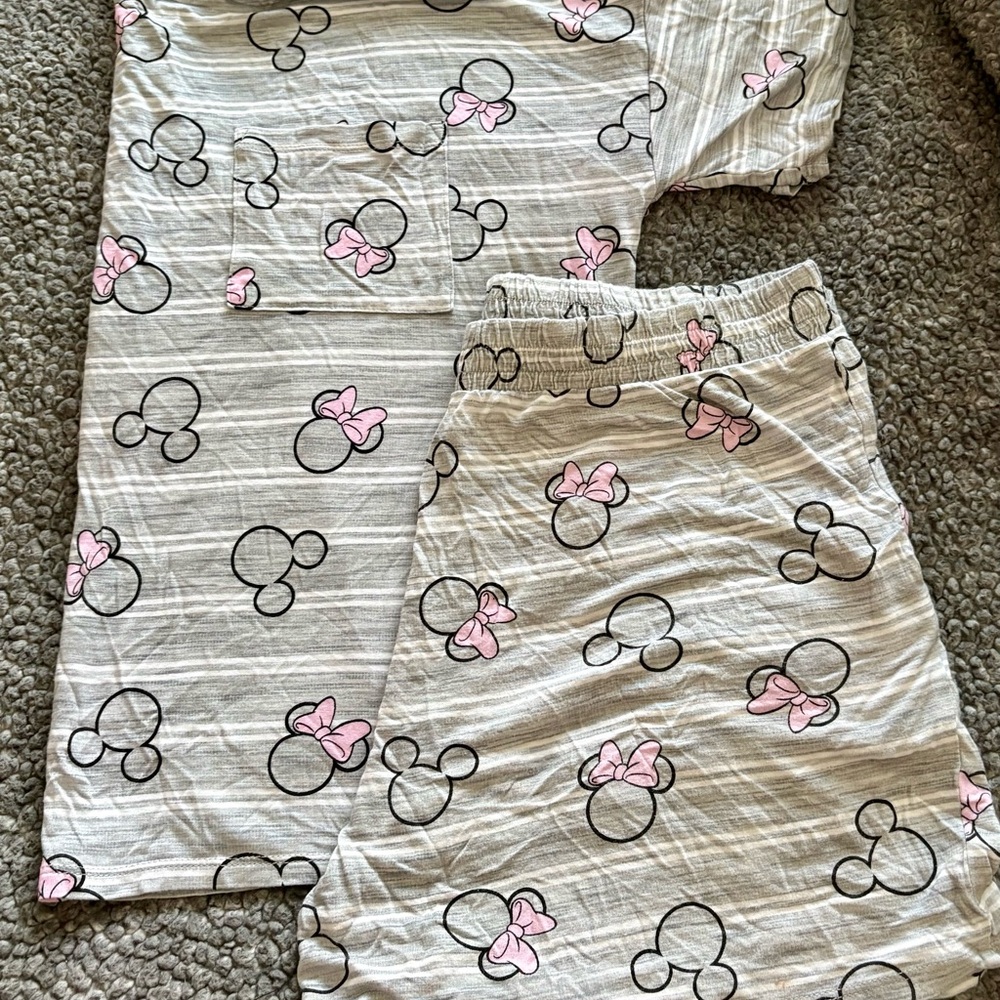 Disney Grey Striped Pajama Set with Pink Bow Minnie Print. Size Medium.